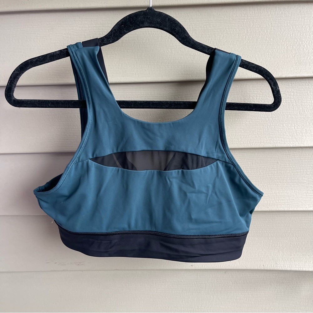 lululemon athletica Teal and Black Racerback Sports Bra Tank